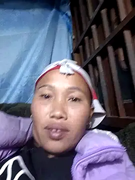 PhamPm70 online show from November 26, 2025, 12:06 pm