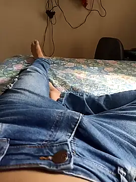 comobucetinhas online show from September 12, 2025, 7:03 pm