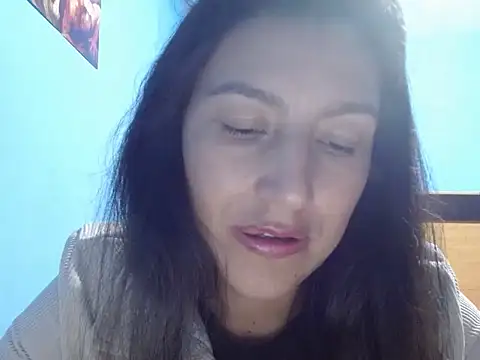 SarahFriendly online show from April 23, 2026, 1:29 am