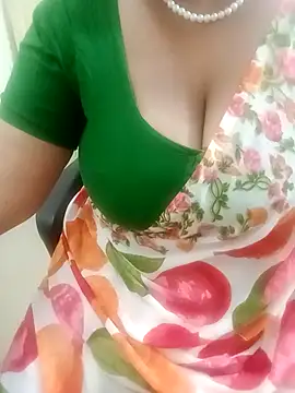 tami lavanya online show from December 15, 2025, 4:06 am