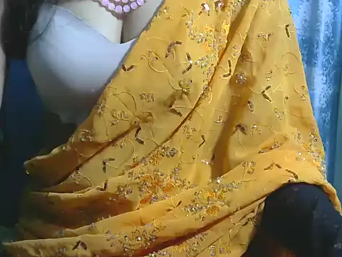 sheetal-sheetal95 online show from May 25, 2026, 6:03 pm