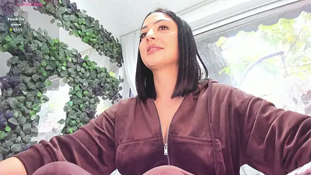 Snapshot of Lexi_Storm chatting on November 6, 2025, 7:20 am Lexi Storm online show from November 6, 2025, 7:20 am