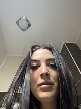 Lexi Storm online show from April 10, 2026, 4:39 am