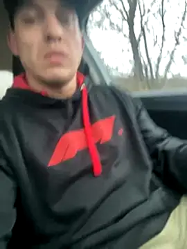 MagyarHunor online show from December 5, 2025, 2:03 pm