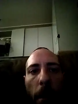 Baldassarre1990 online show from October 27, 2025, 6:23 pm