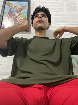 Axel-Mejia online show from November 12, 2025, 3:07 am