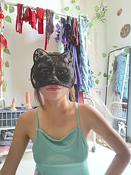 SinfulTemptation online show from June 3, 2026, 6:16 am