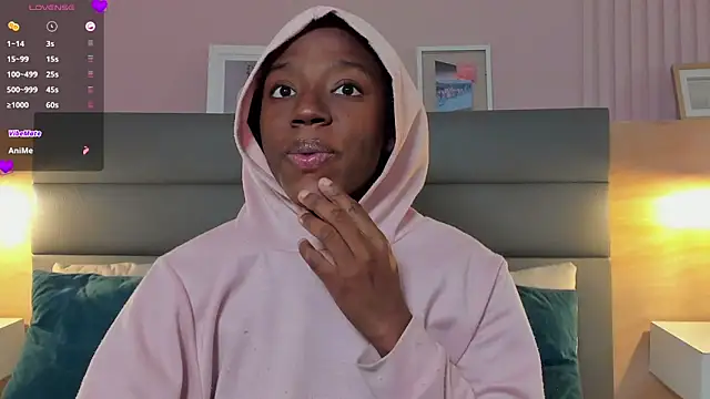  emma willliams  online show from October 21, 2025, 1:45 pm