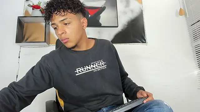 Manuel Mateus1 online show from September 14, 2025, 9:14 pm