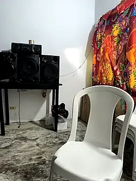 giannis090 online show from November 16, 2025, 9:31 pm