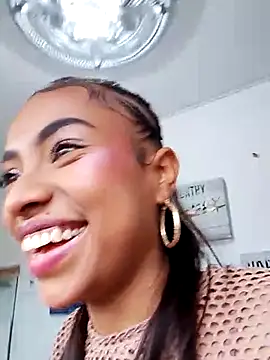 keeyla stone online show from October 11, 2025, 8:51 pm