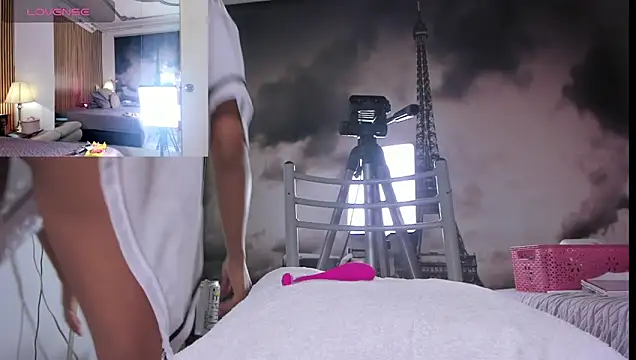 keeyla stone online show from February 25, 2026, 11:47 pm