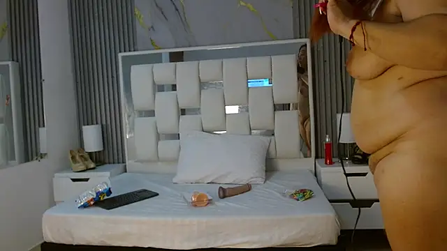 Snapshot of VanessaHard_as chatting on September 21, 2025, 7:15 pm VanessaHard as online show from September 21, 2025, 7:15 pm