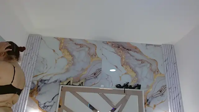 Snapshot of VanessaHard_as chatting on October 5, 2025, 1:53 pm VanessaHard as online show from October 5, 2025, 1:53 pm