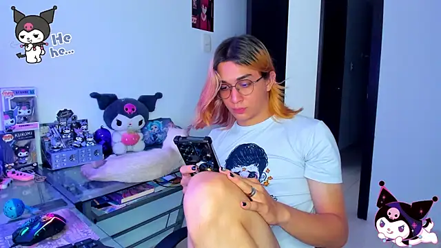 KeitaMoon online show from October 6, 2025, 9:45 pm