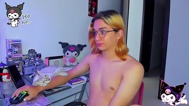 KeitaMoon online show from October 13, 2025, 9:15 pm