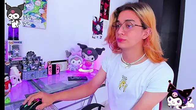 KeitaMoon online show from October 30, 2025, 1:34 pm