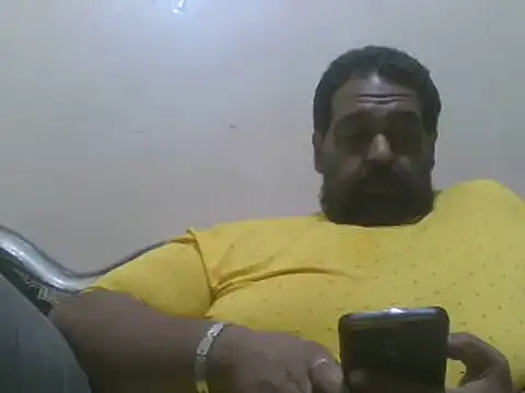 elpoop7305 online show from July 9, 2026, 10:25 pm