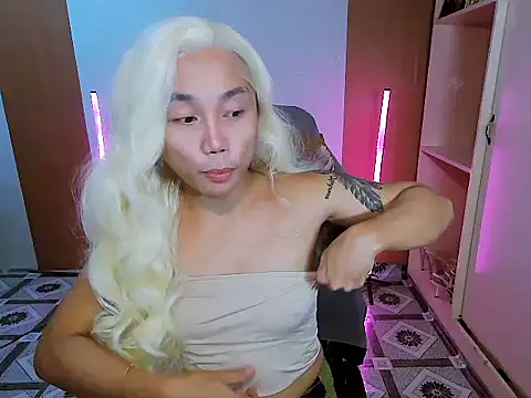 Snapshot of YourNikkieXxx chatting on February 1, 2026, 1:20 pm YourNikkieXxx online show from February 1, 2026, 1:20 pm