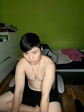 Kingpowerlittel online show from September 18, 2025, 5:26 pm