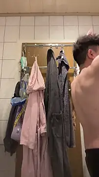 Kingpowerlittel online show from March 9, 2026, 6:45 pm