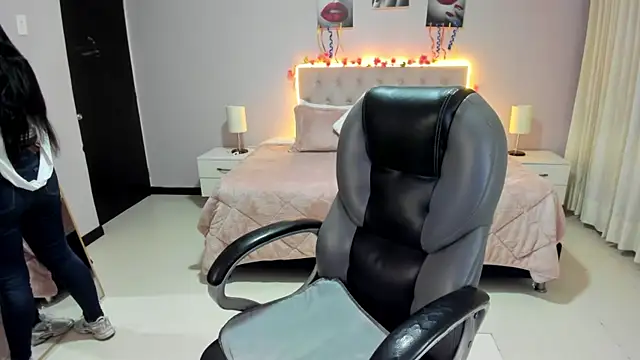 Snapshot of Miss_Cataleya__ chatting on July 25, 2026, 11:41 am Miss Cataleya online show from July 25, 2026, 11:41 am