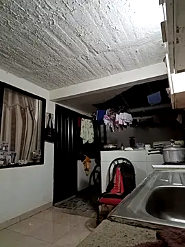 Snapshot of Morenaza6420 chatting on October 14, 2025, 4:46 am Morenaza6420 online show from October 14, 2025, 4:46 am