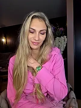 Melody1600 online show from February 10, 2026, 9:41 pm