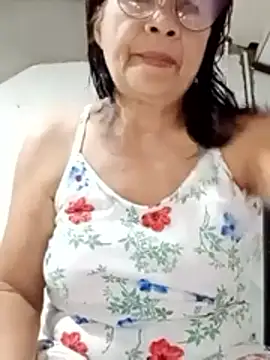 Sweet-Lita50 online show from November 15, 2025, 5:16 am