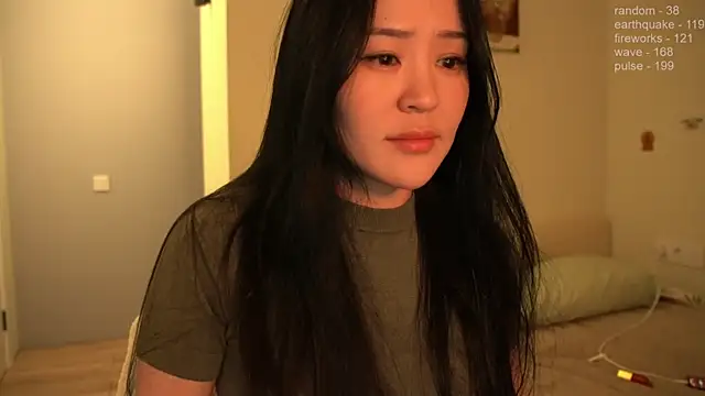  JiKey  online show from February 27, 2025, 7:15 pm