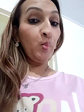 Snapshot of alanastones-19 chatting on September 14, 2025, 4:33 am alanastones-19 online show from September 14, 2025, 4:33 am