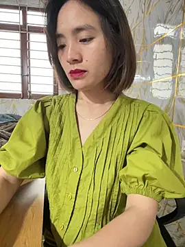 Lyzizi lovely09 online show from November 4, 2025, 1:27 am