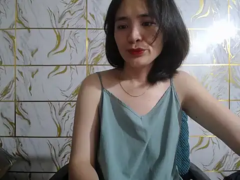 Snapshot of Lyzizi_lovely09 chatting on May 29, 2026, 1:36 am Lyzizi lovely09 online show from May 29, 2026, 1:36 am