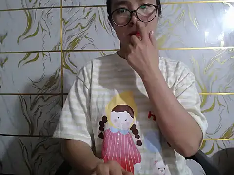 Snapshot of Lyzizi_lovely09 chatting on July 7, 2026, 3:53 am Lyzizi lovely09 online show from July 7, 2026, 3:53 am
