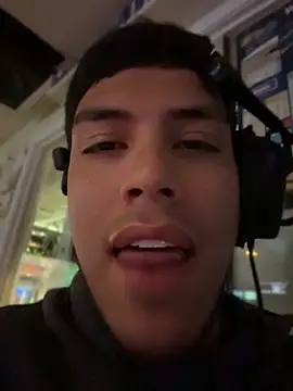 StrokingDaddy4 online show from April 21, 2026, 10:21 am