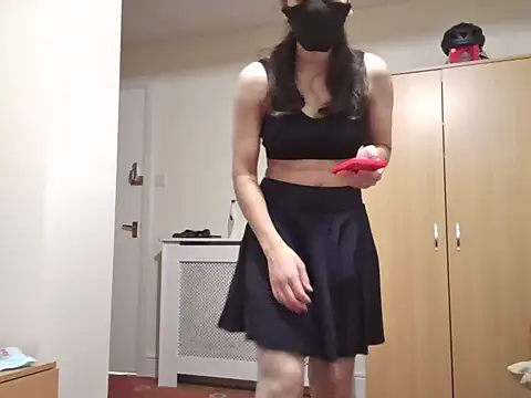 BobtailFormal online show from December 3, 2025, 9:02 pm