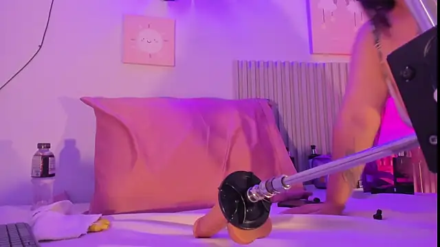 ori whore online show from March 27, 2026, 8:26 am