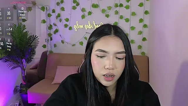 Ameliiaa tay online show from September 17, 2025, 11:34 am