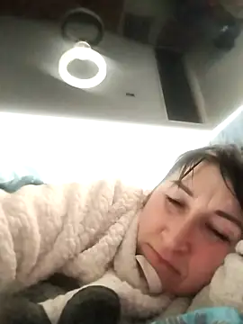 Funny Karina online show from November 3, 2025, 5:31 am