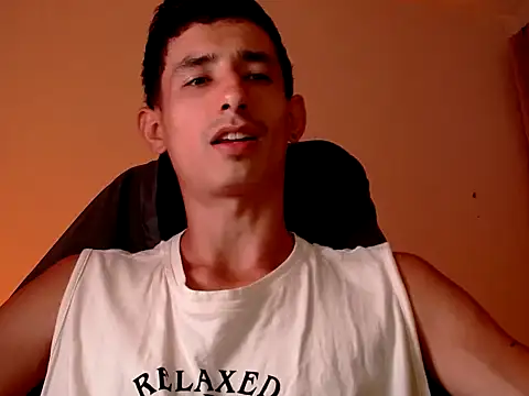 Damartinez27 online show from July 22, 2026, 5:10 am