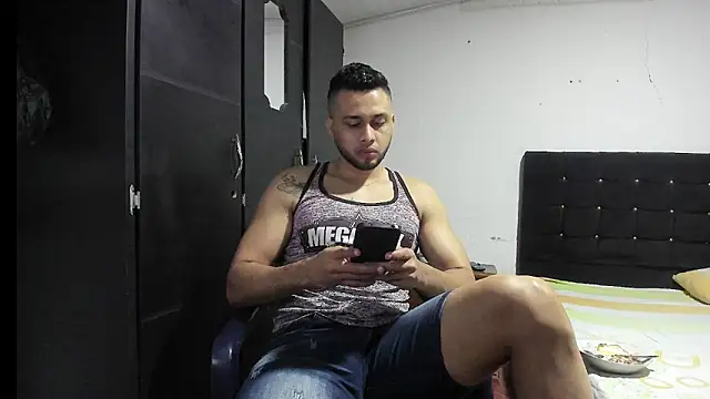 Ryan xc1 online show from December 1, 2025, 3:11 am