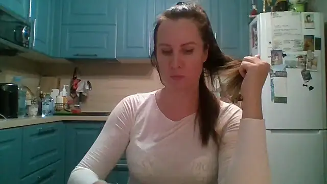 ALICAINWONDERLAND online show from February 22, 2026, 5:00 pm