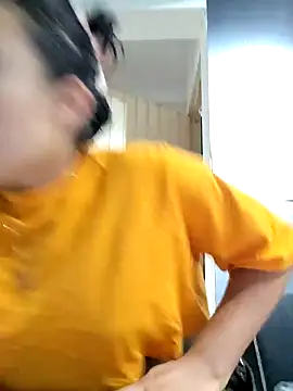 Venus Rivers online show from September 18, 2025, 1:35 pm