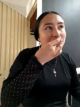 Venus Rivers online show from October 28, 2025, 1:25 pm