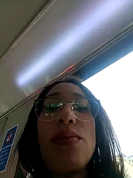 Snapshot of Engeelll chatting on March 25, 2026, 6:25 pm Engeelll online show from March 25, 2026, 6:25 pm