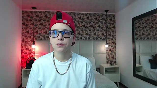 SpencerMontgomery online show from September 8, 2025, 7:46 pm