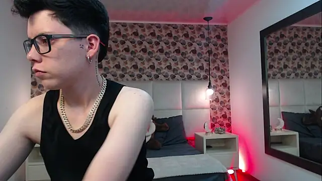 SpencerMontgomery online show from September 17, 2025, 7:15 pm