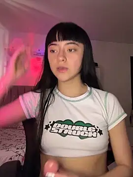 violetta blackk online show from February 5, 2026, 4:44 pm