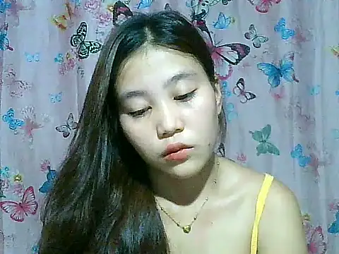 Snapshot of SexyAsianPussy4u chatting on July 29, 2026, 12:20 am SexyAsianPussy4u online show from July 29, 2026, 12:20 am