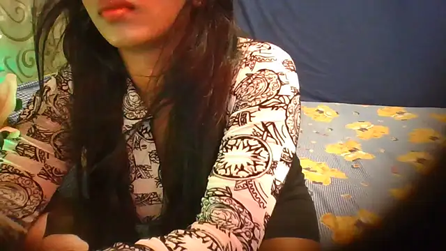 Snapshot of LustInLips chatting on May 29, 2026, 6:50 pm LustInLips online show from May 29, 2026, 6:50 pm